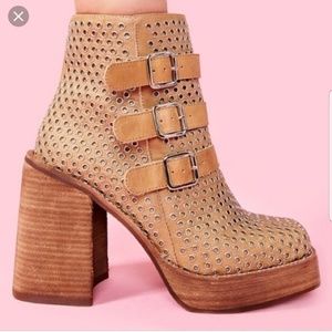 Jeffrey Campbell eyelet platform boots!